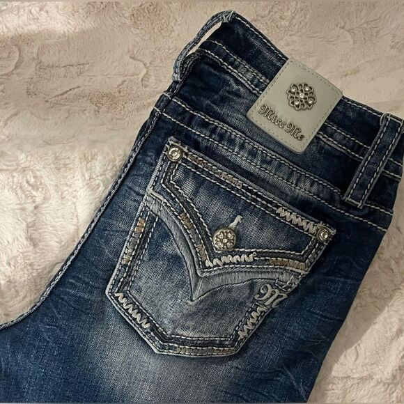 Miss Me SZ 29 Mid Rise Capri Style m3754p Color K1155 MissMe denim jeans - Picture 1 of 6